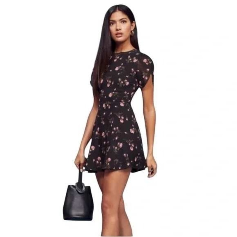 Black Floral Short Sleeve Skater Dress